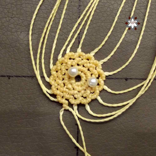 Macrame flower earring photo tutorial