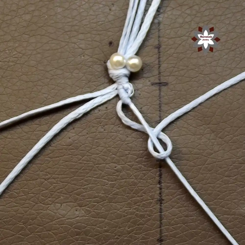 Beginner macrame chain bracelet tutorial