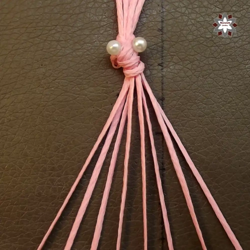 Easy pink macrame bracelet tutorial