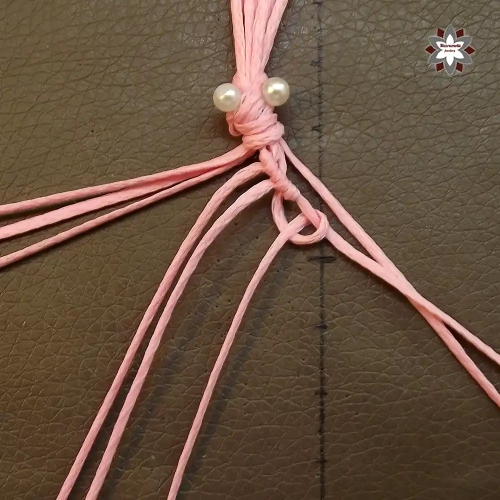 Easy pink macrame bracelet tutorial