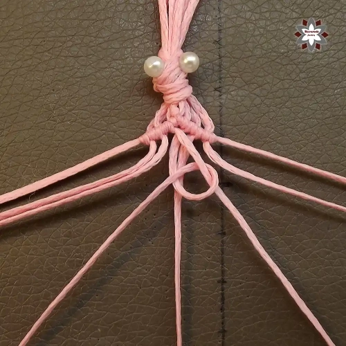 Easy pink macrame bracelet tutorial