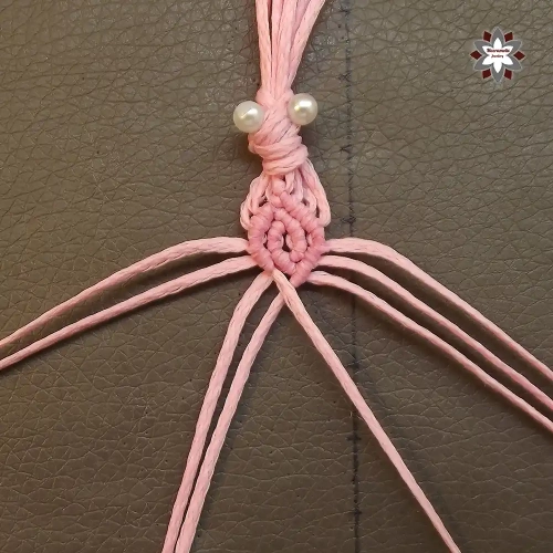 Easy pink macrame bracelet tutorial