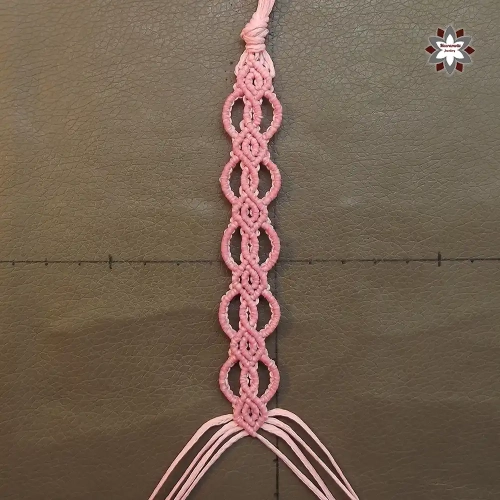 Easy pink macrame bracelet tutorial