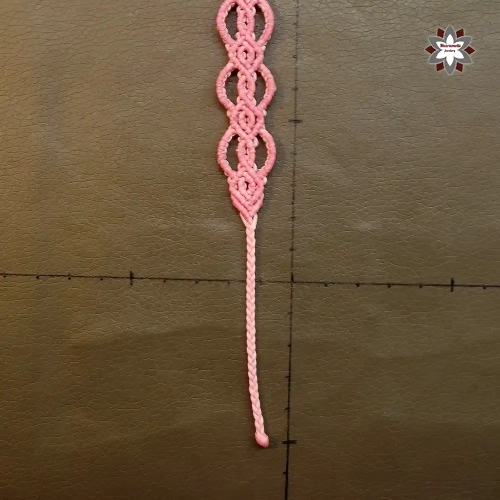 Easy pink macrame bracelet tutorial