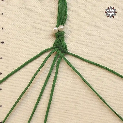 Step bracelet macrame tutorial