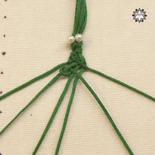 Step bracelet macrame tutorial