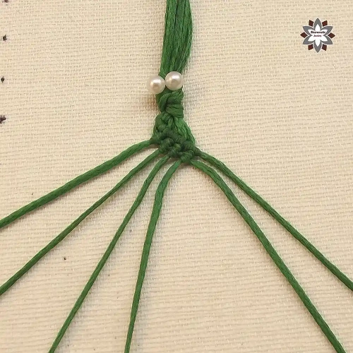 Step bracelet macrame tutorial