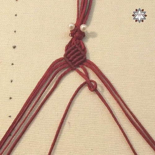 Cubes squares macrame bracelet tutorial