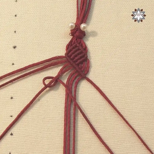 Cubes squares macrame bracelet tutorial