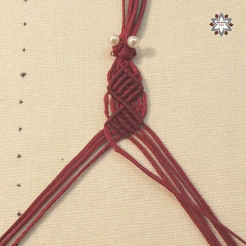 Cubes squares macrame bracelet tutorial