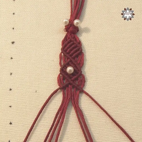 Cubes squares macrame bracelet tutorial