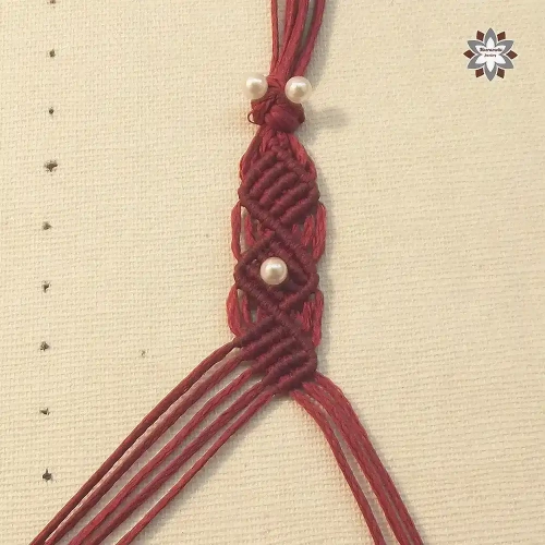 Cubes squares macrame bracelet tutorial