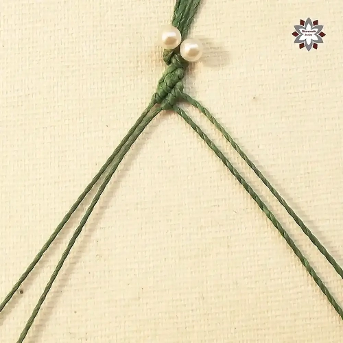 Little corners macrame bracelet tutorial