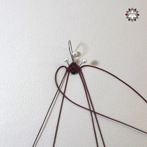 Doll micro-macrame earring tutorial