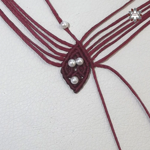 Rhombus in loops macrame knotted earring tutorial