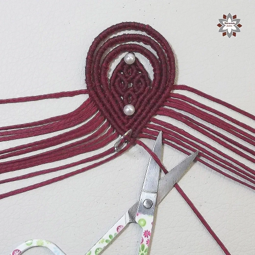 Rhombus in loops macrame knotted earring tutorial